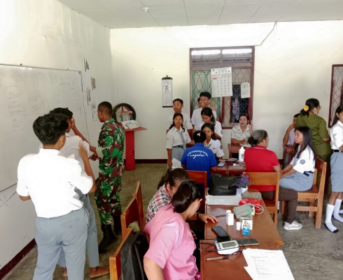 SMK Gonzaga Mbay Dukung Program Cek Kesehatan Gratis dari Puskesmas Kota Mbay